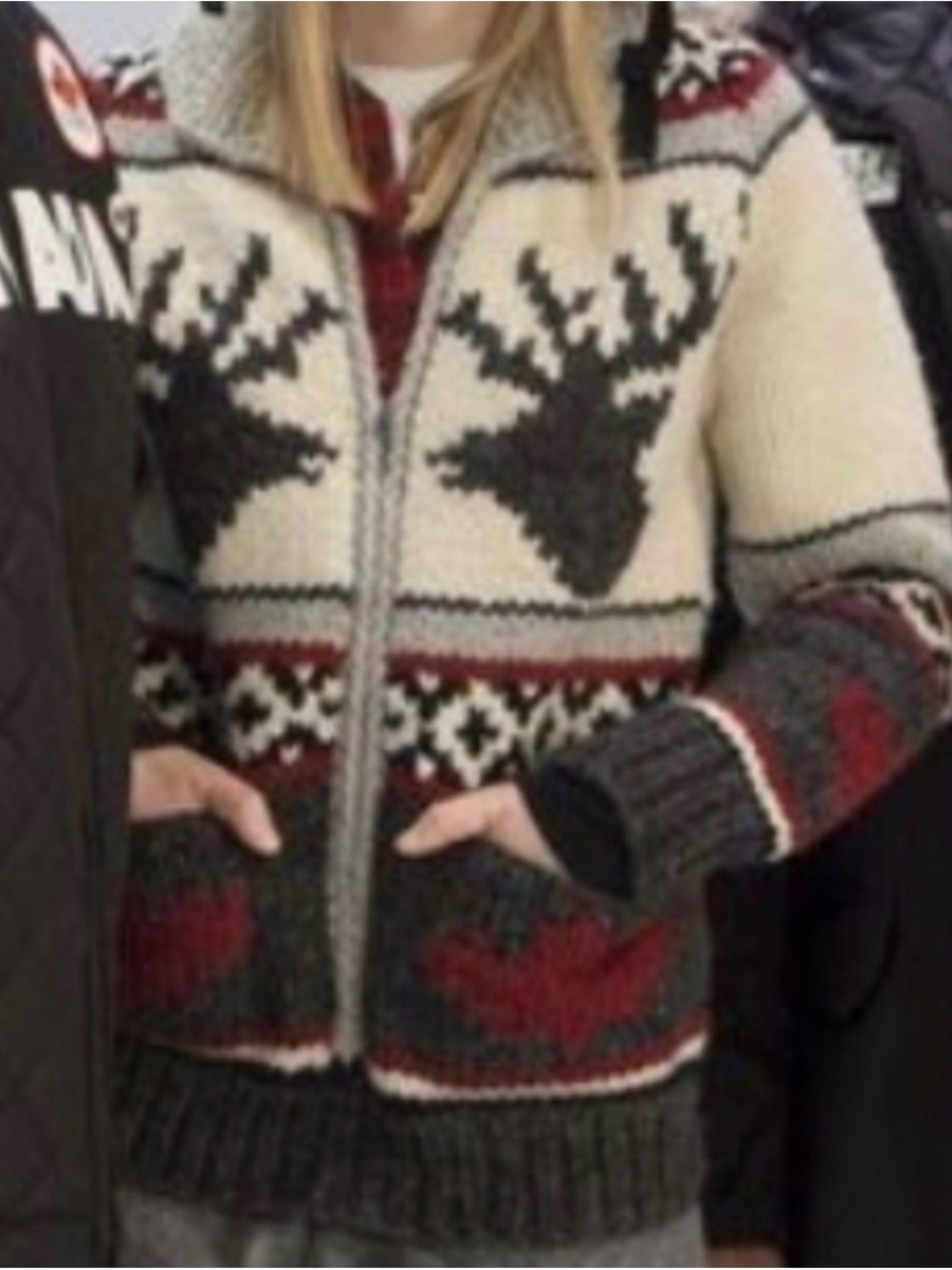 Hudson’s Bay company official Olympic Pattern Sweater Canada 🫎 Moose - Picture 7 of 7
